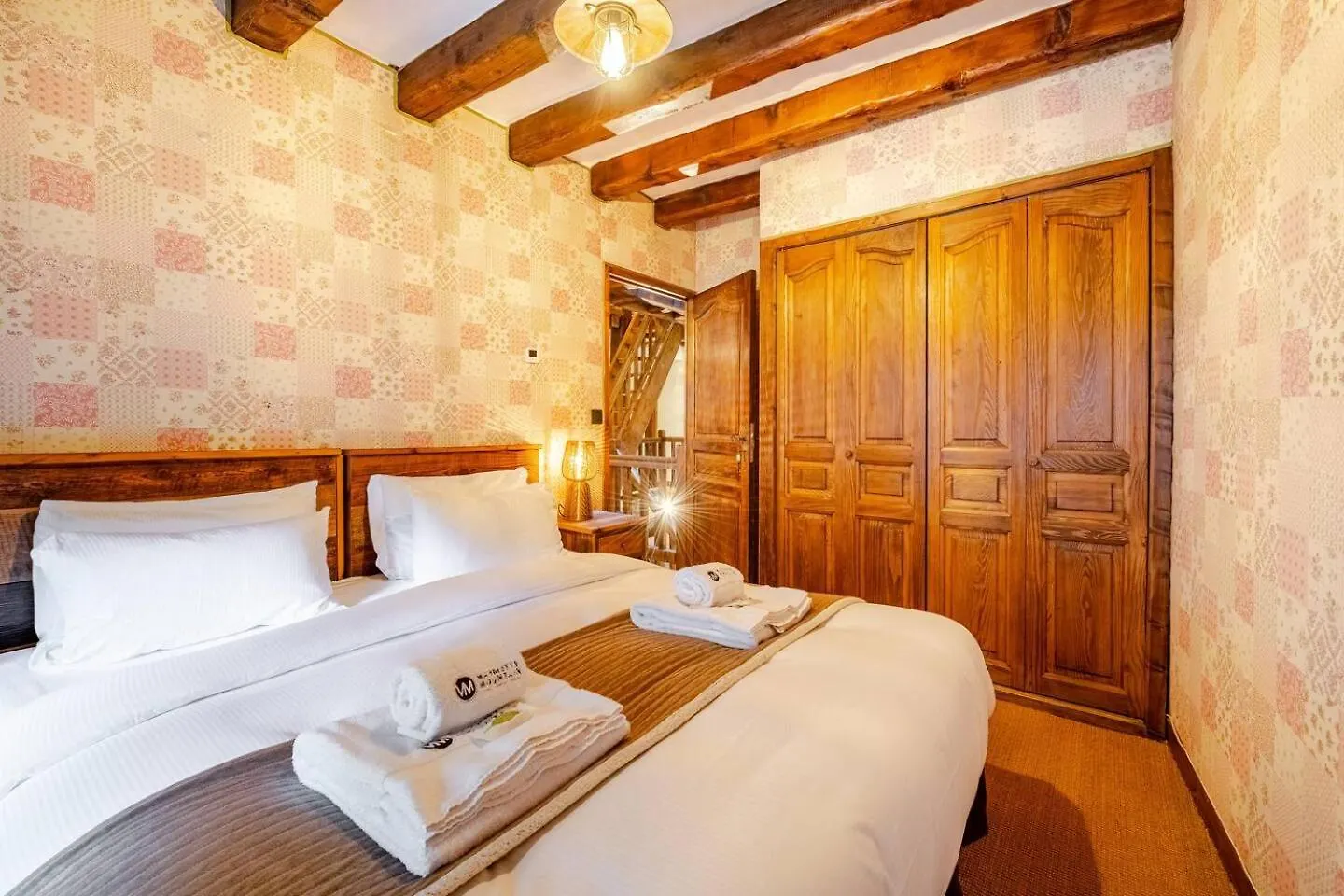 Marmotte Mountain Manor Villa Chamonix Lodge